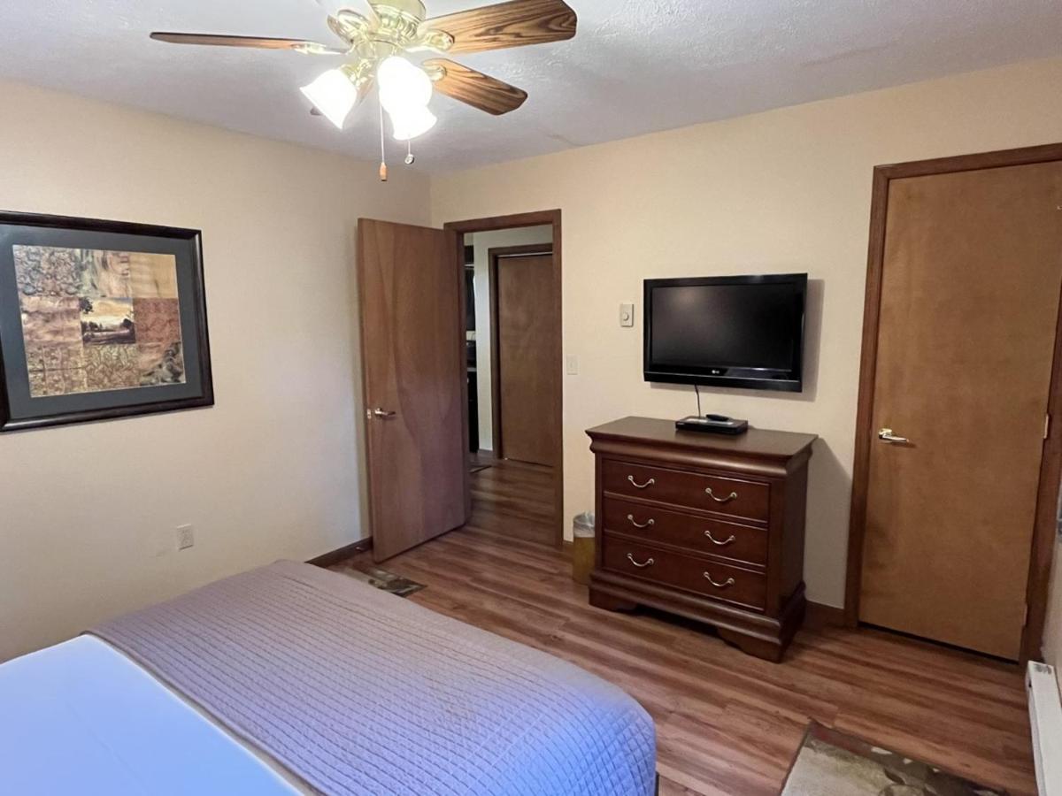 Woodfield Manor - A Sundance Vacations Property Cresco Luaran gambar