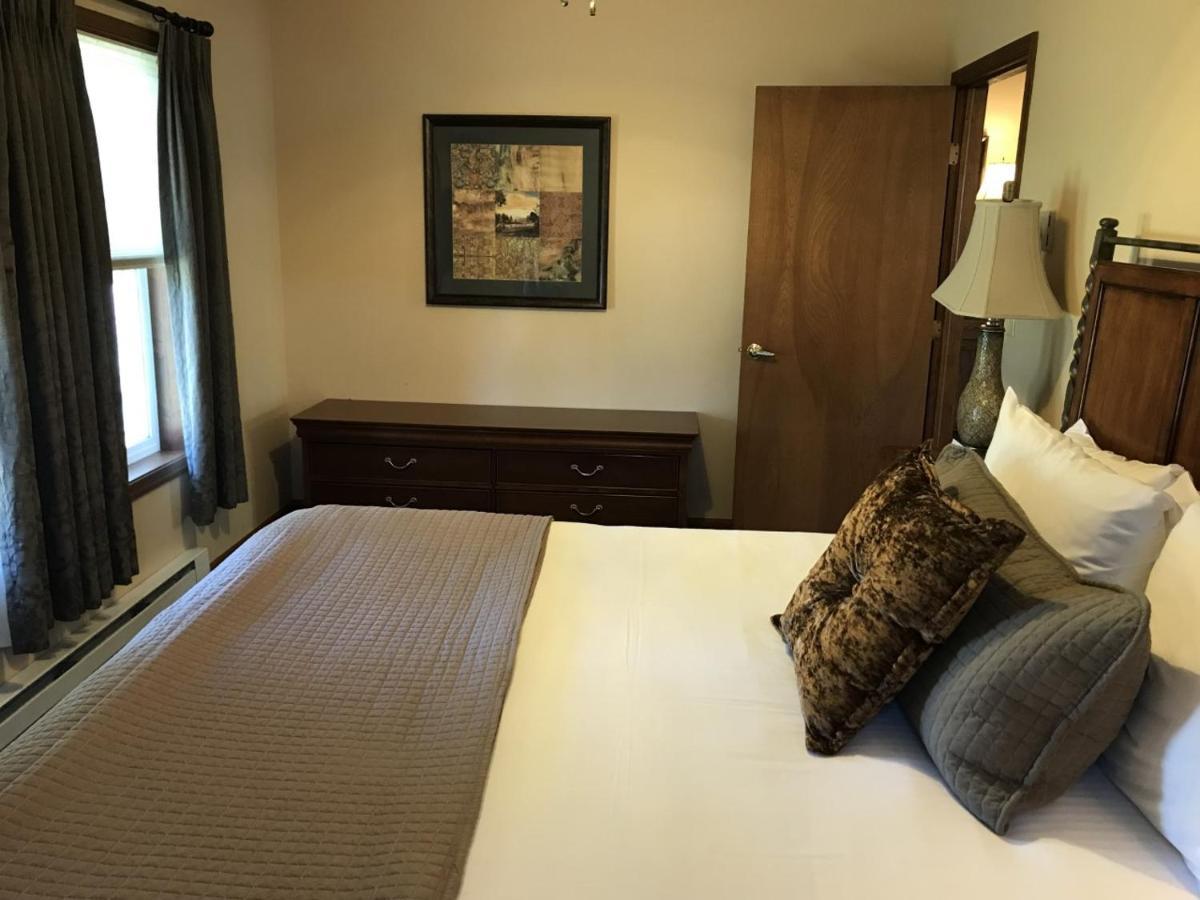 Woodfield Manor - A Sundance Vacations Property Cresco Luaran gambar